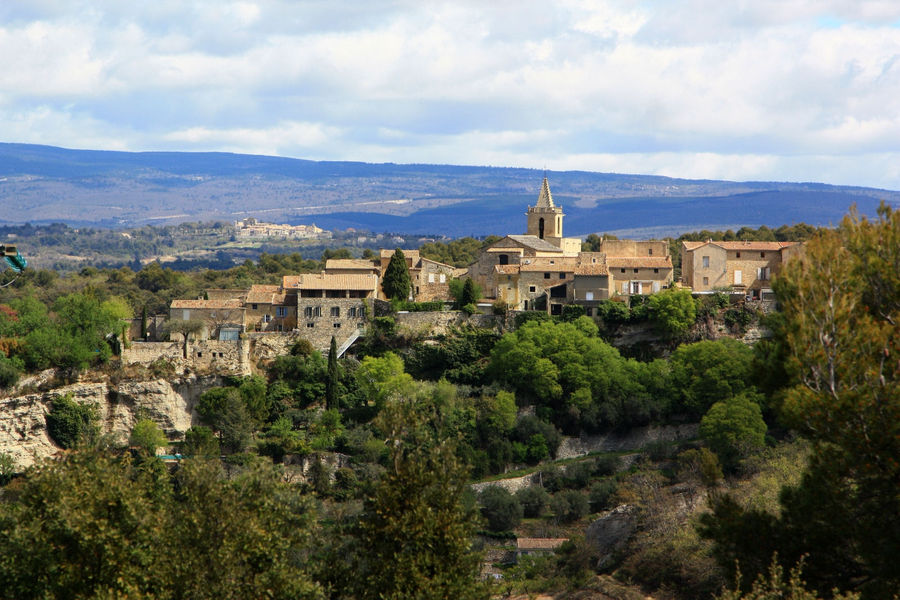 Venasque, village perché du Vaucluse